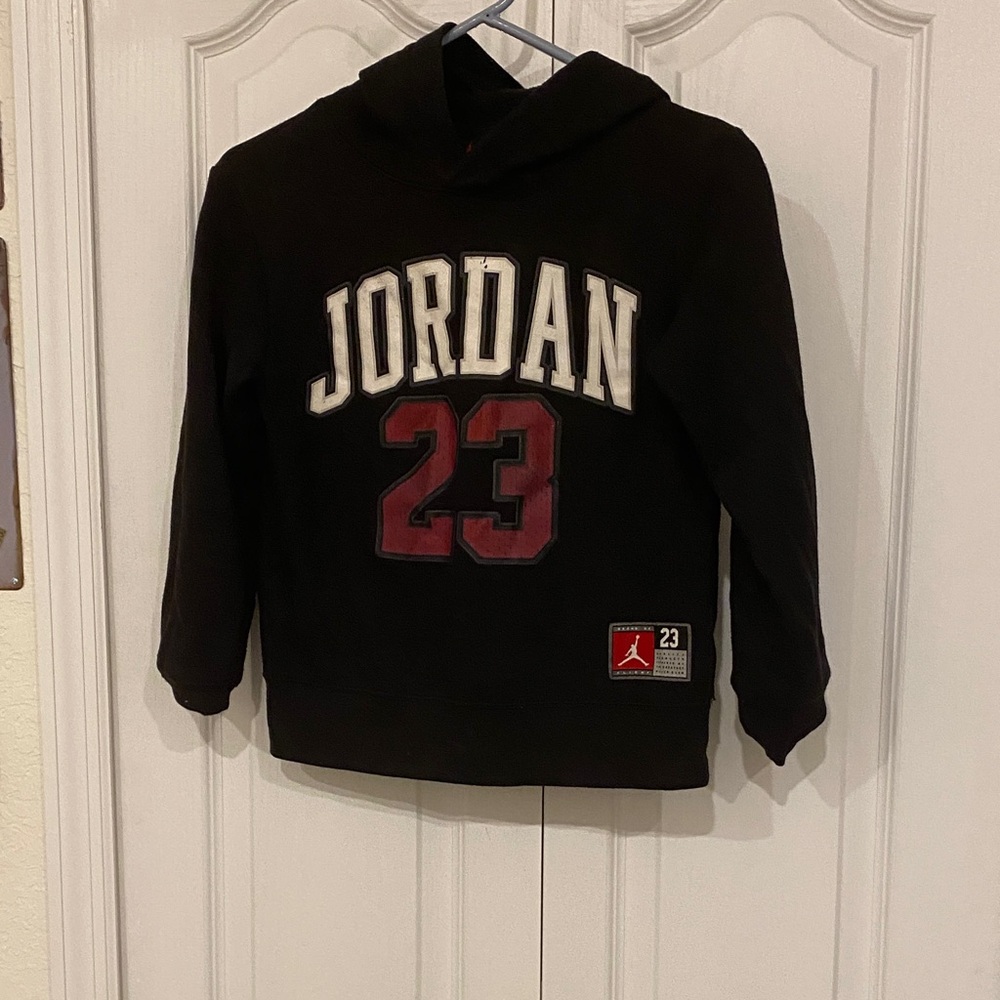Sz S  Jordan 23 Kids Black and Red Hoodie 8-10 years